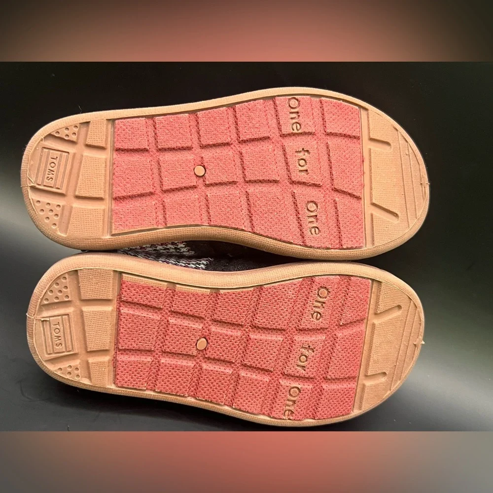 TOMS- Houndstooth Toddler Black and‎ Tan Shoes-T7 - Picture 5 of 6